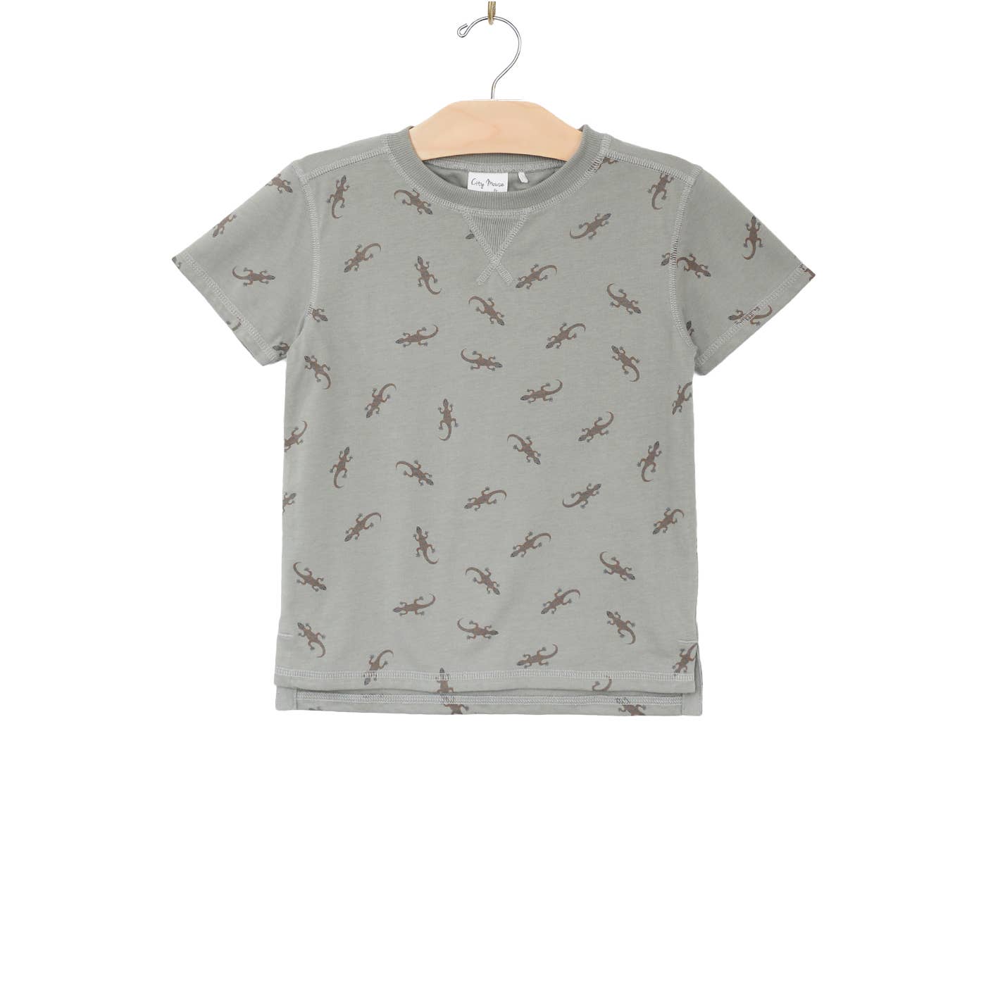 Short sleeve Whistle Patch Tee in color pond with salamander print.