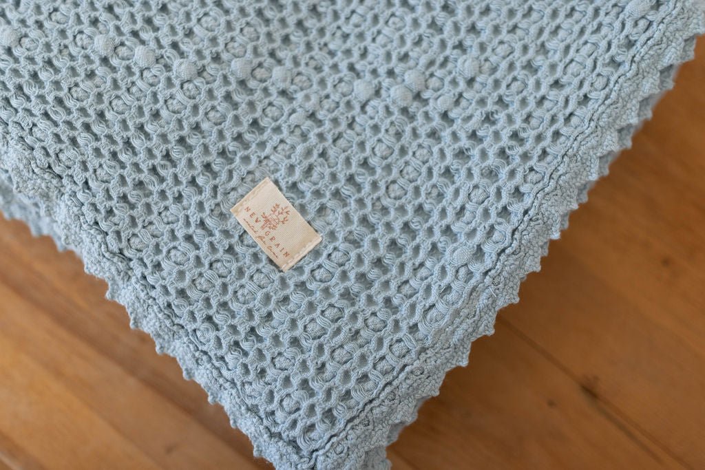 Cozy waffle blanket - powder - Bossy Beans