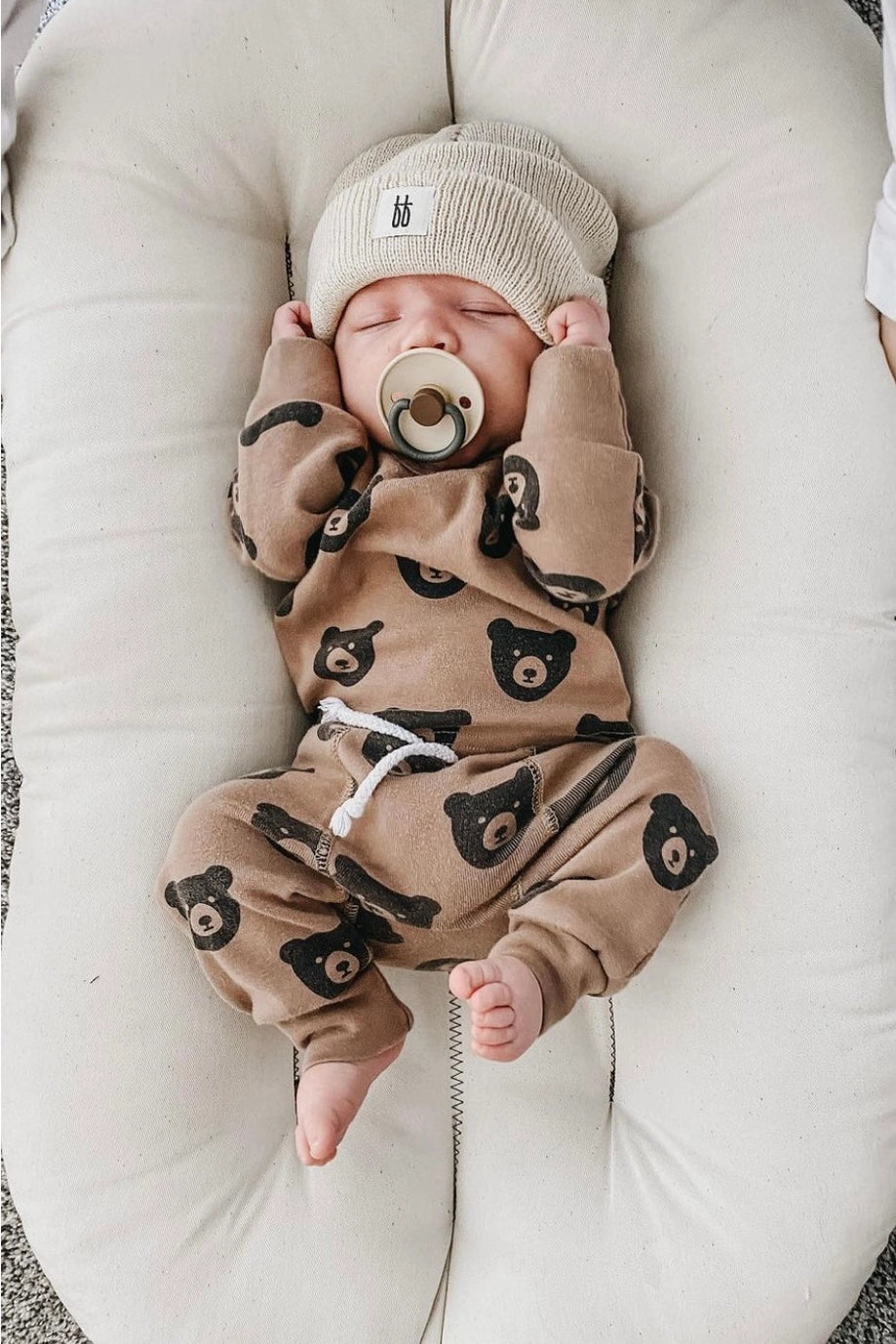 Brown Bear Lounge Set