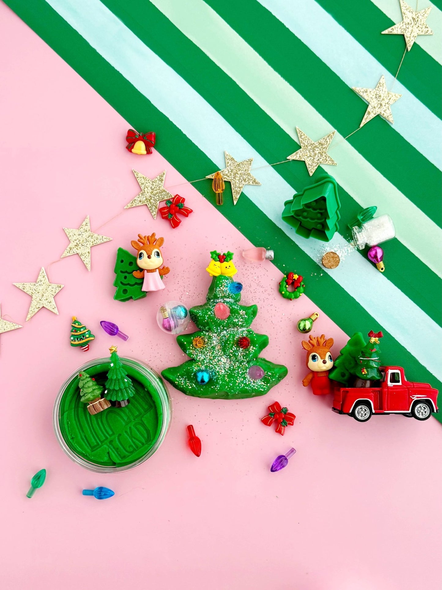 KidDoughs - Trim a Tree KidDough Play Kit - Bossy Beans