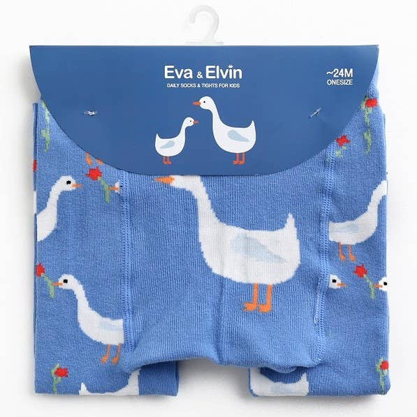 Pack of underwear with goose pattern and 'Eva & Elvin' branding on a blue background