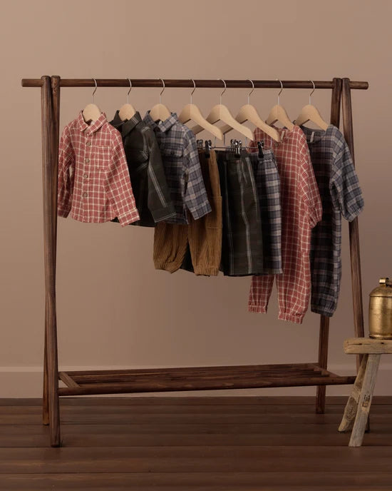 Pocketed Flannel Shirt: Holiday Plaid