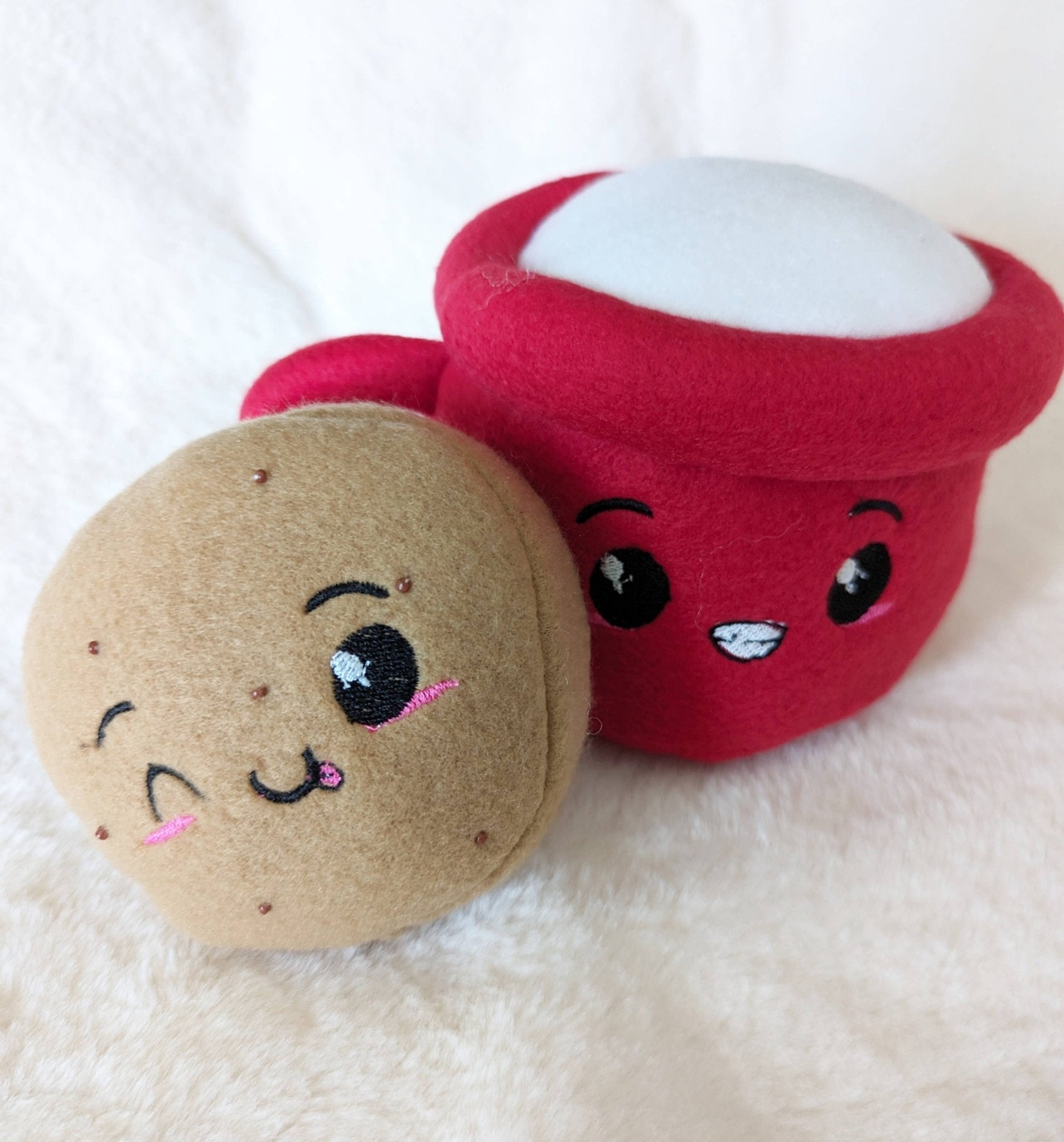 Christmas Eve Stuffie Set - Bossy Beans