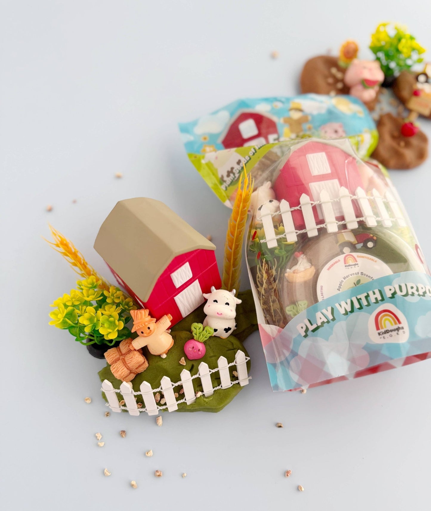 Earth Grown KidDoughs - Farm Play Kit - Bossy Beans