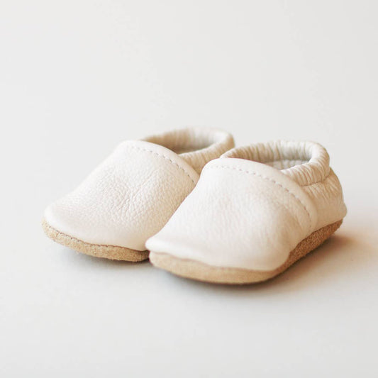 Gender Neutral Baby Moccs in Cream - Bossy Beans