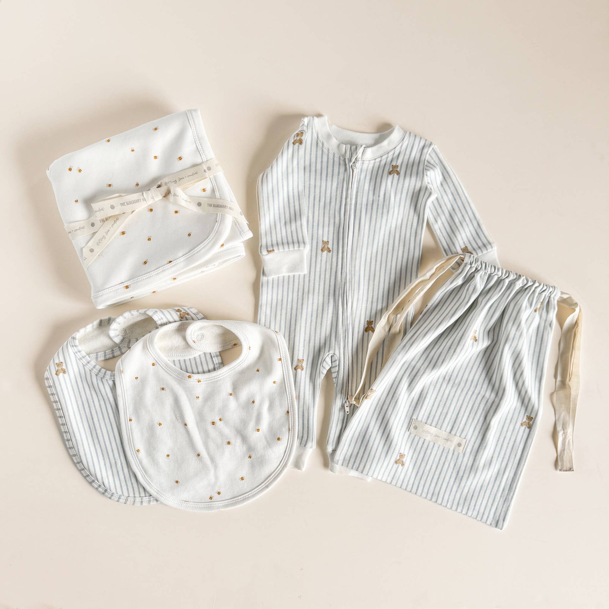 Layette Set Bear Bee - Newborn - Baby Shower - Welcome Home Gift - Bossy Beans