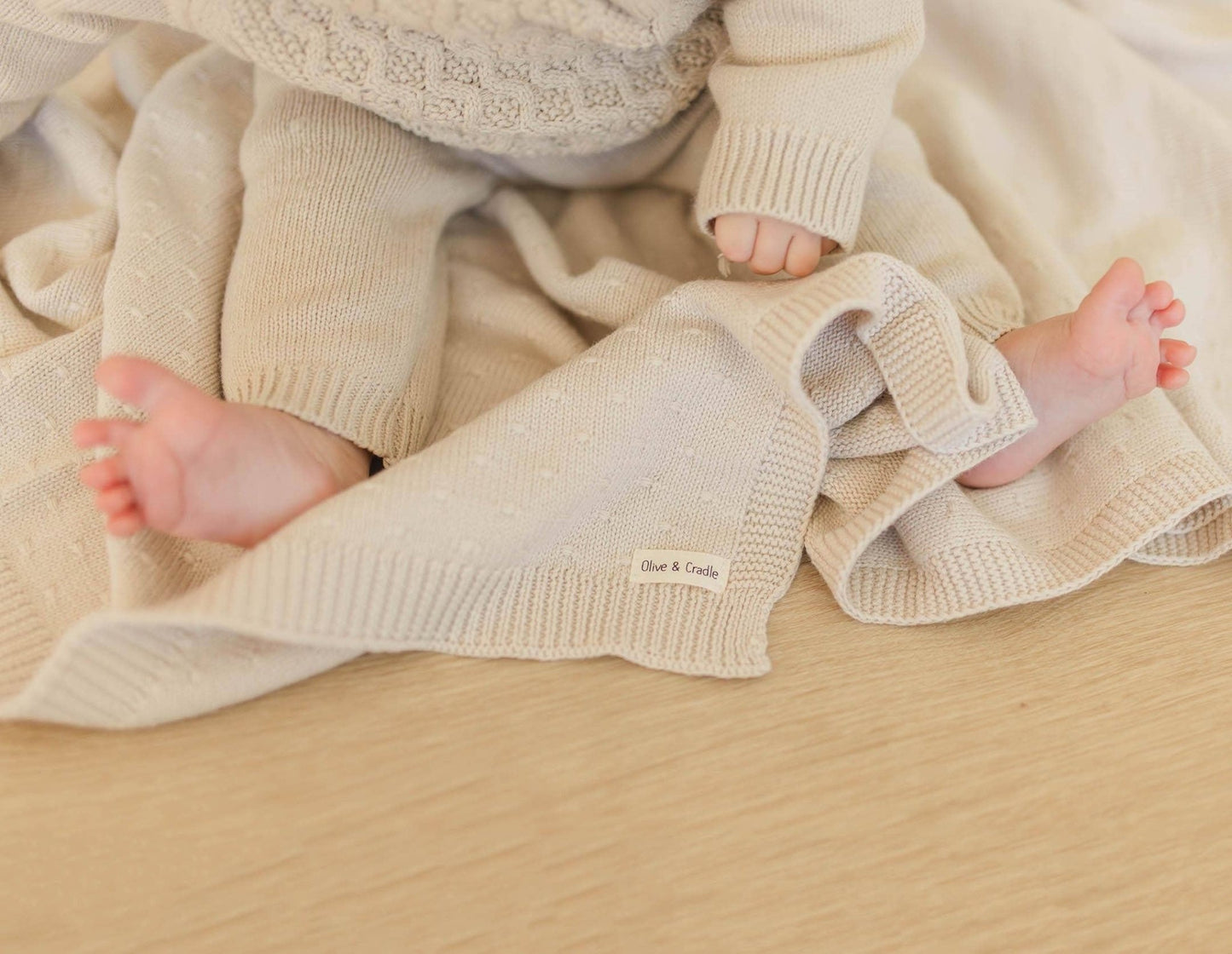 Leo Knitted Blanket: Slate Gray - Bossy Beans