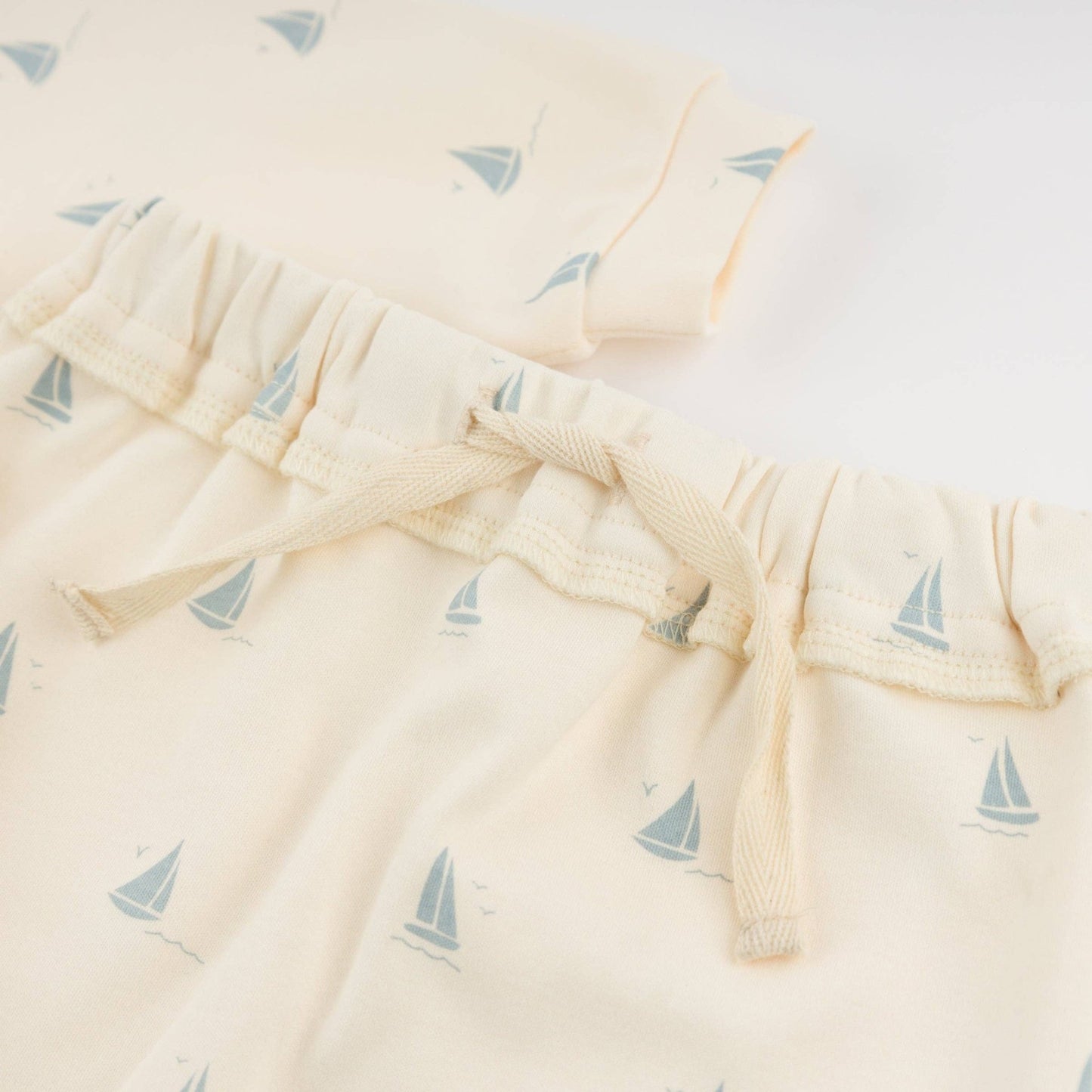 Mini Sailboats Brooklyn Boxy Jogger Set - Bossy Beans