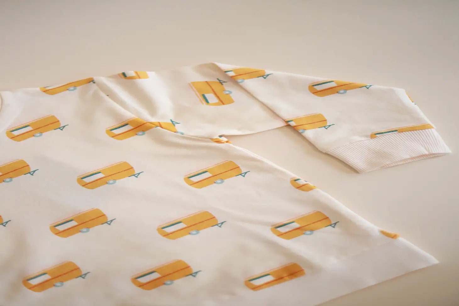 Organic Sweatshirt - Retro Camper - Bossy Beans