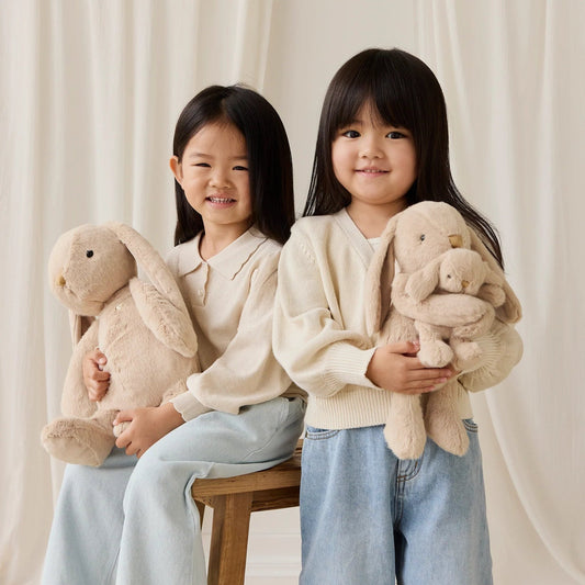 Snuggle Bunnies - Frankie the Hugging Bunny - Caramel - Bossy Beans