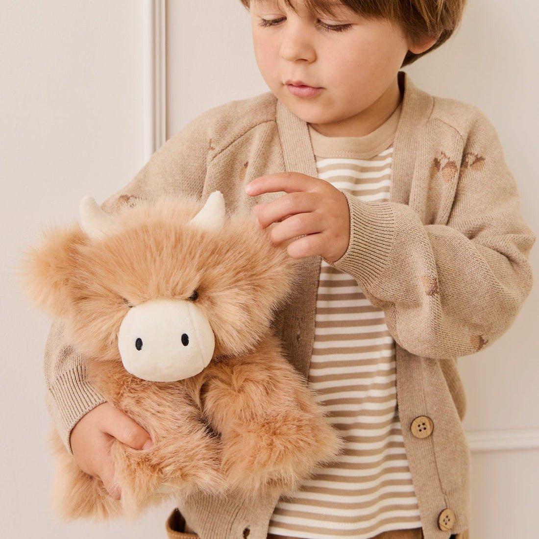 Snuggle Bunnies - Hilda The Highland Cow - Caramel - Bossy Beans