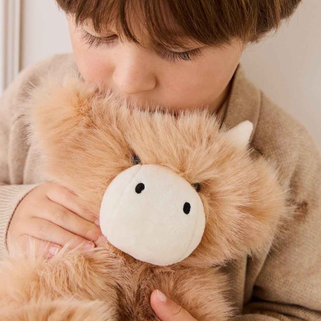 Snuggle Bunnies - Hilda The Highland Cow - Caramel - Bossy Beans