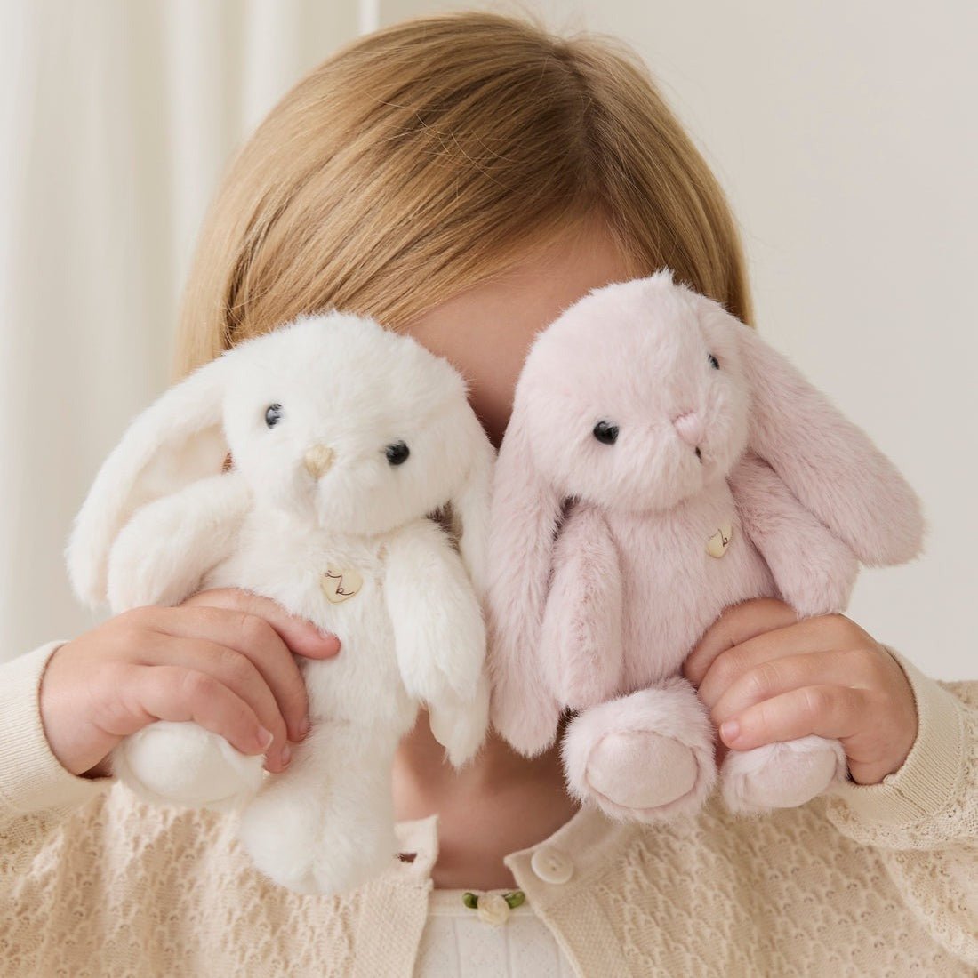 Snuggle Bunnies - Little Penelope - Blossom - Bossy Beans