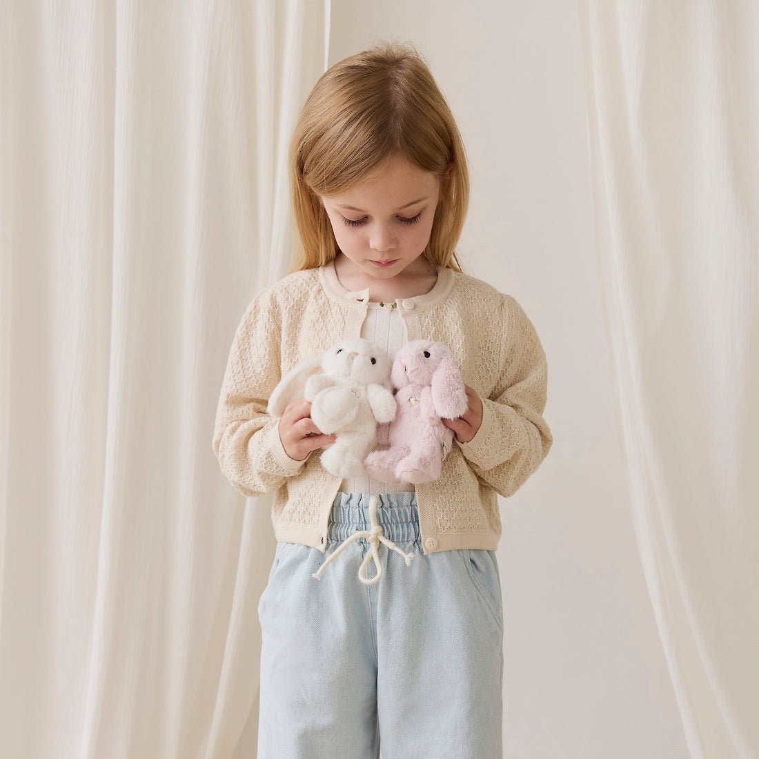 Snuggle Bunnies - Little Penelope - Blossom - Bossy Beans