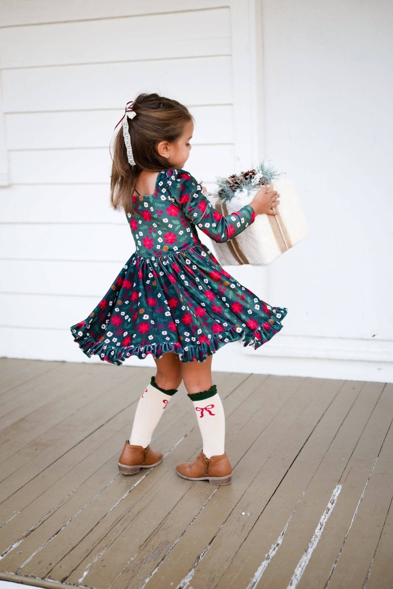 Vanilla Bow Lace Top Knee High Socks - Bossy Beans
