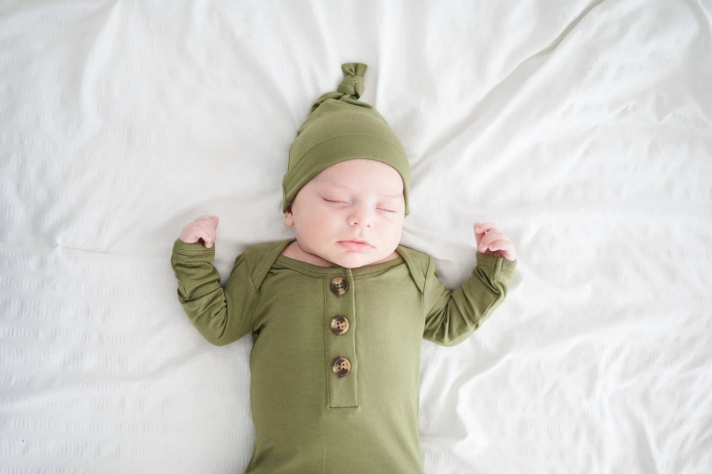 Knot Hat - Olive - Bossy Beans